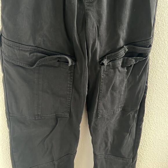 Young Fabulous & Broke Black Cargo Jogger Pants Cinched Waist and Ankles Medium - Picture 4 of 10